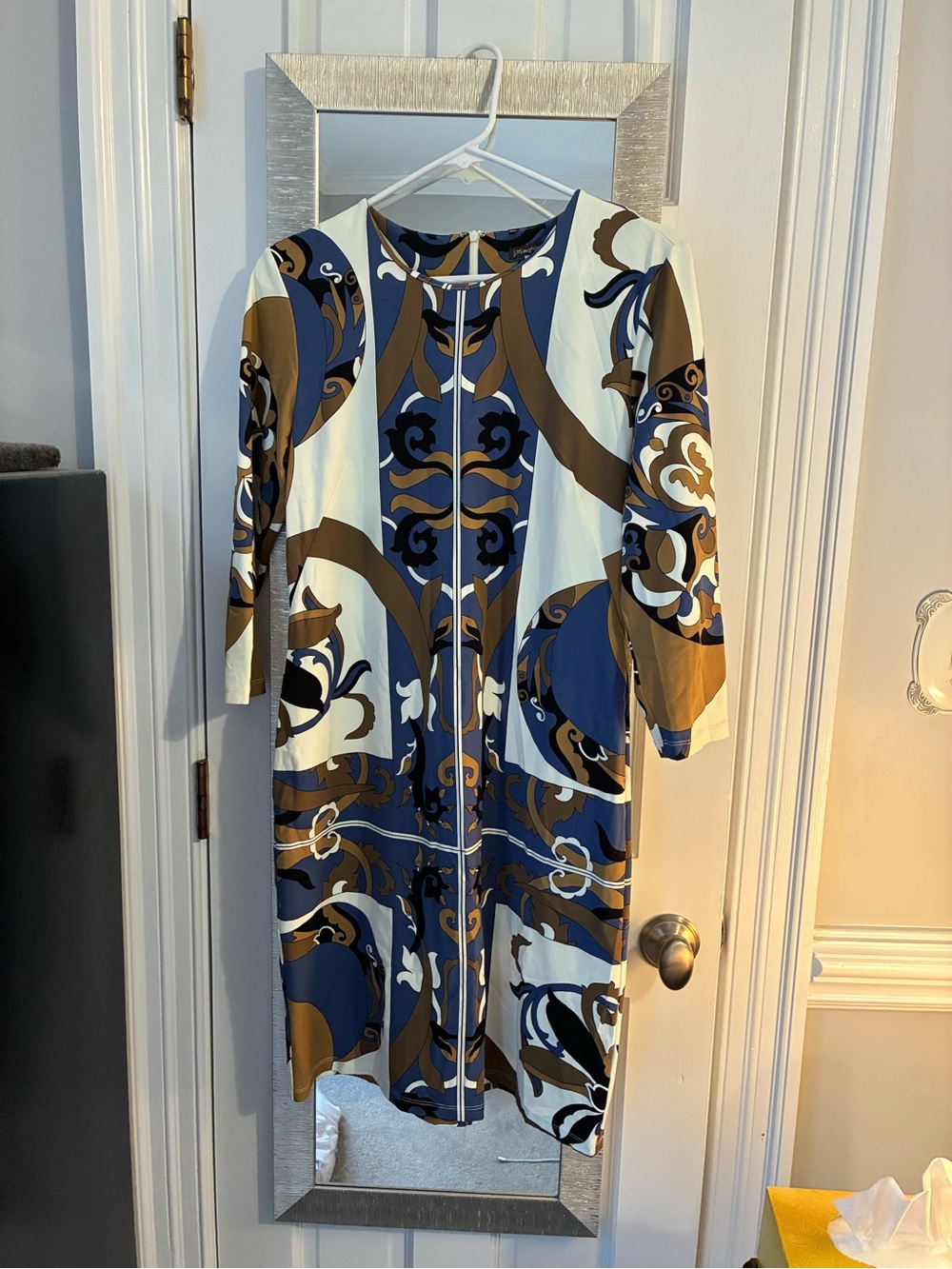 J. McLaughlin Blue, Brown & Cream Printed Long Dress size medium